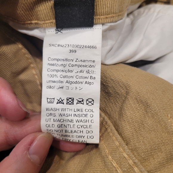 SHEIN BIG DREAMS WIDE LEG RIPPED JEANS SIZE 28 NWT - Picture 5 of 7